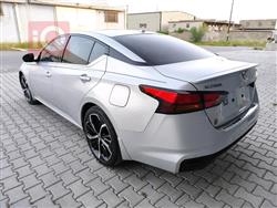 نیسان ئەلتیما